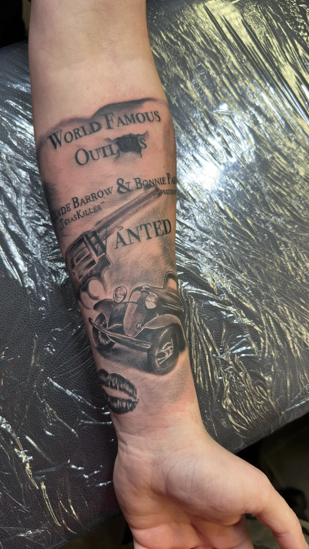 Tattoo Arbeit von Manolo bei Most Wanted Berlin – Motiv 4